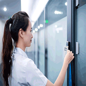 國(guó)萬(wàn)智慧一卡通，智慧飯?zhí)孟M(fèi)系統(tǒng)，飯?zhí)贸渲迪到y(tǒng)，食堂消費(fèi)系統(tǒng)，智慧食堂系統(tǒng)，食堂消費(fèi)系統(tǒng)，訂餐消費(fèi)系統(tǒng)，考勤門(mén)禁系統(tǒng)，進(jìn)銷(xiāo)存系統(tǒng)，一卡通管理系統(tǒng)